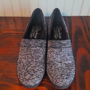 Sketchers Women's Comfort Slip on Wedge size 9